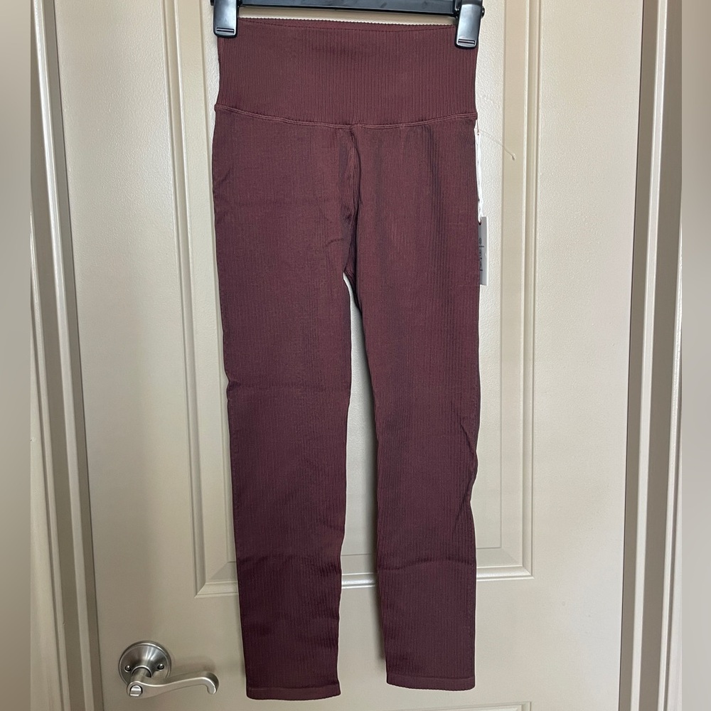Good American Compression Leggings